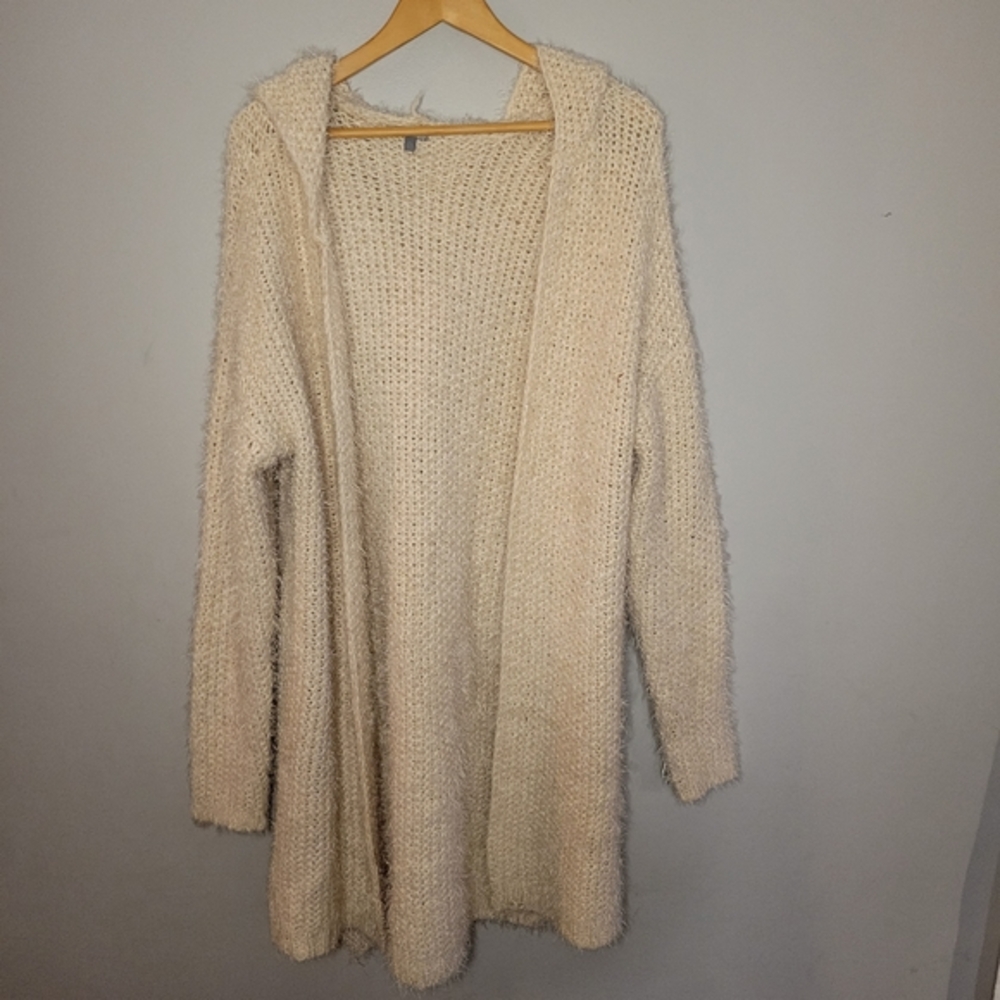 Cream‎ fuzzy open cardigan with hood large
